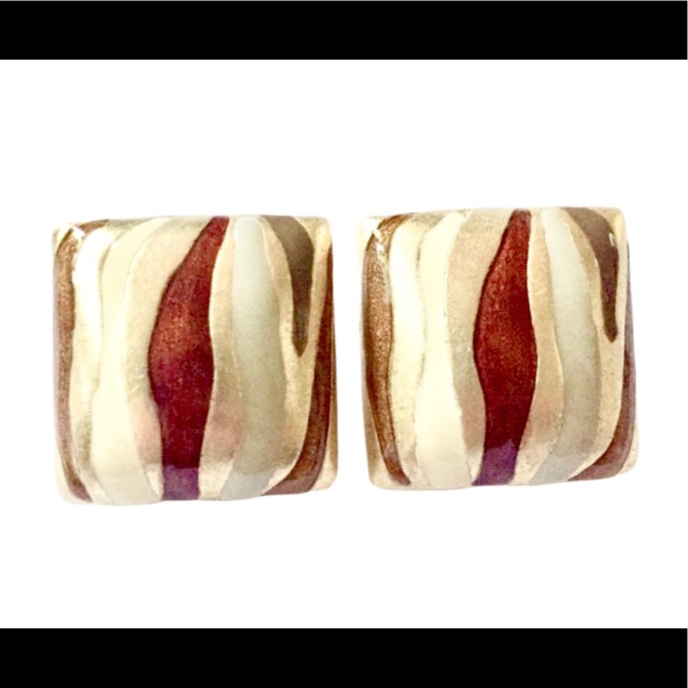 Vintage DON LIN clip on earrings